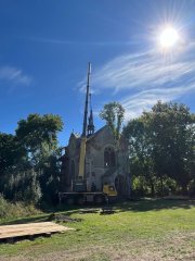 sundávání starého sanktusníku