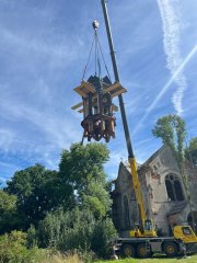 sundávání starého sanktusníku