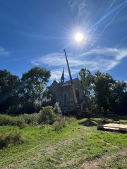 sundávání starého sanktusníku