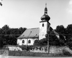 starší foto kostela