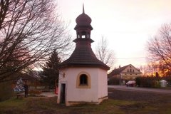 pohled zepředu zprava