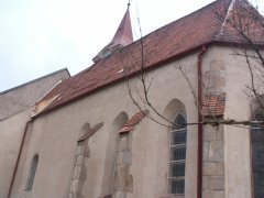 pohled zezadu zprava