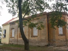 pohled zezadu zprava