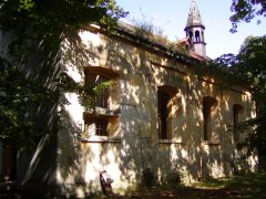 pohled zepředu zprava