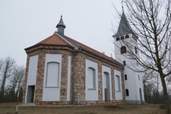 pohled zezadu zleva