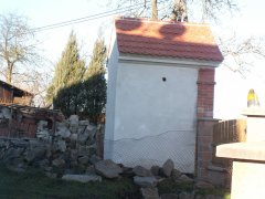 pohled zezadu zleva