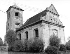 starší foto kostela