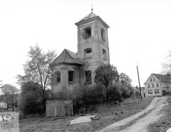 starší foto kostela