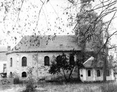 starší foto kostela