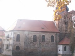 pohled zleva