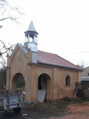 pohled zepředu zprava