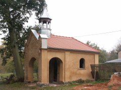 pohled zepředu zprava