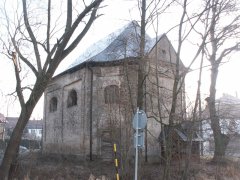 pohled zezadu zprava