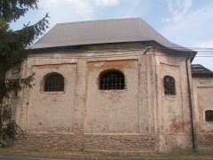 pohled zleva