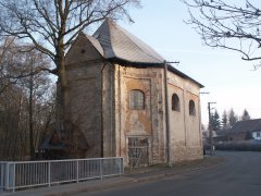pohled zezadu zleva