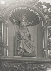 starší foto interiéru kostela - výzdoba