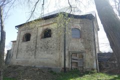 pohled zezadu zprava