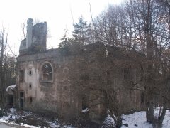 pohled zezadu zprava