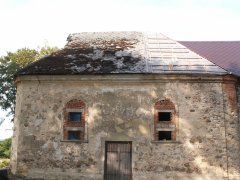 pohled zprava