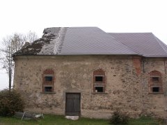 pohled na přední část zprava