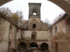 pohled do interiéru - přední část