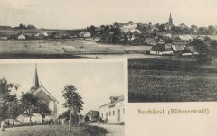 dobová pohlednice vsi s kostelem