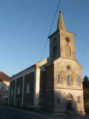 pohled zepředu zleva