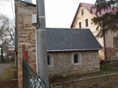 pohled zprava