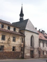 pohled zepředu zleva