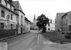 starší foto kaple (vlevo)