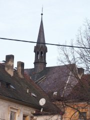 pohled zezadu zprava