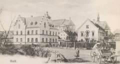 dobová pohlednice s motivem kaple