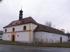 pohled zepředu zprava