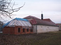 pohled zezadu zprava