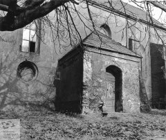 starší foto kostela