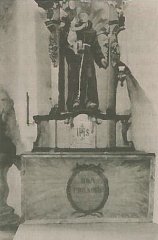 boční oltář sv. Antonína