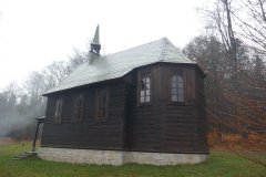pohled zezadu zprava