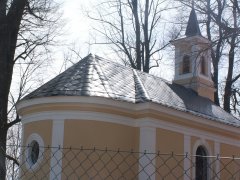 pohled zezadu zleva