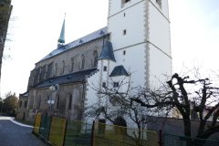 pohled zepředu zleva