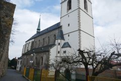 pohled zepředu zleva