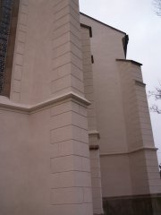 detail opěrných pilířů