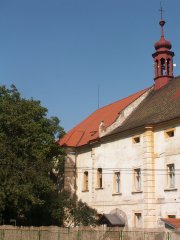 pohled zezadu zprava