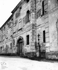 starší foto kostela