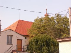 pohled zepředu zprava