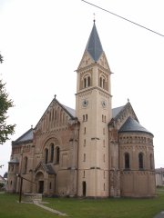 pohled zezadu zprava