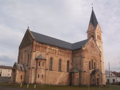 pohled zepředu zprava