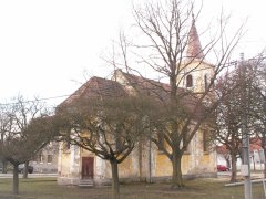 pohled zezadu zleva