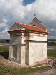 pohled zezadu zleva