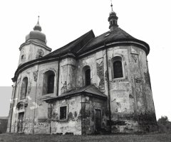 starší foto kostela