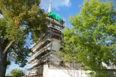 pohled zepředu zprava